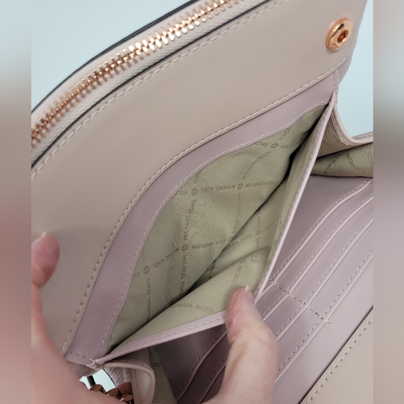 Michael kors Crossbody Bag - Picture 7 of 15